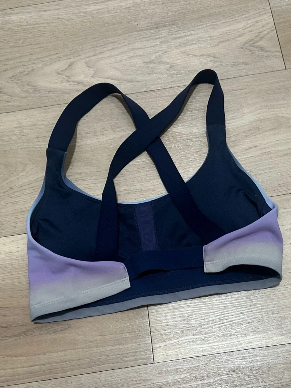 Alo Yoga Ombre Dusk Take Charge Bra | Blue Lavender‎ Gradient | S